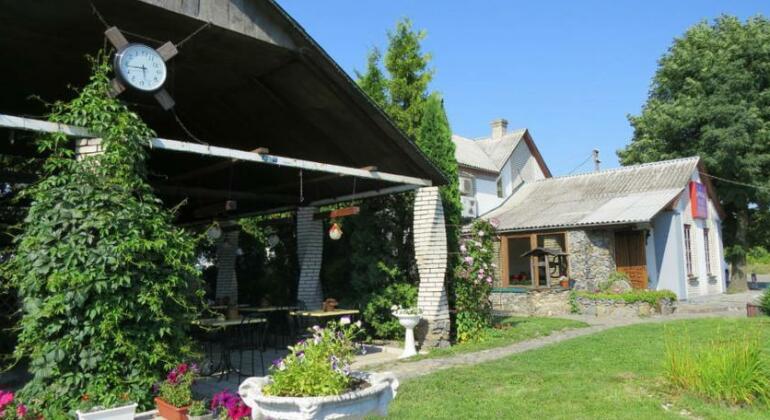 Bastion - Photo4