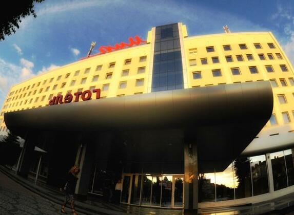 Hotel Mir Rivne - Photo4