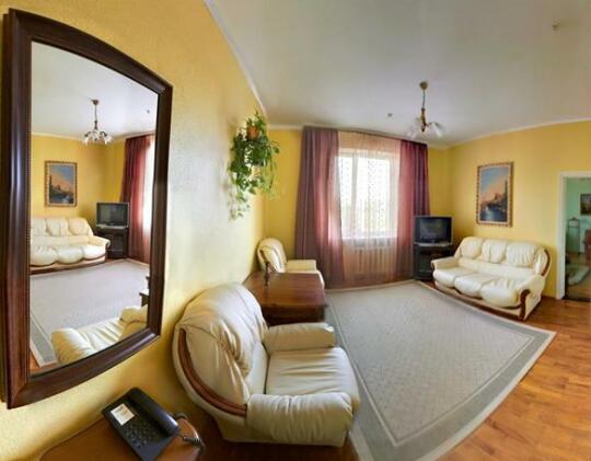 Hotel-Restaurant Complex Aivengo - Photo5