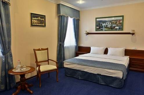 Hotel Ukraine Rivne - Photo3