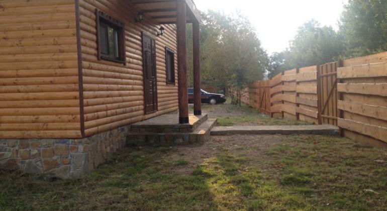 Guest House Pid Dubom - Photo2