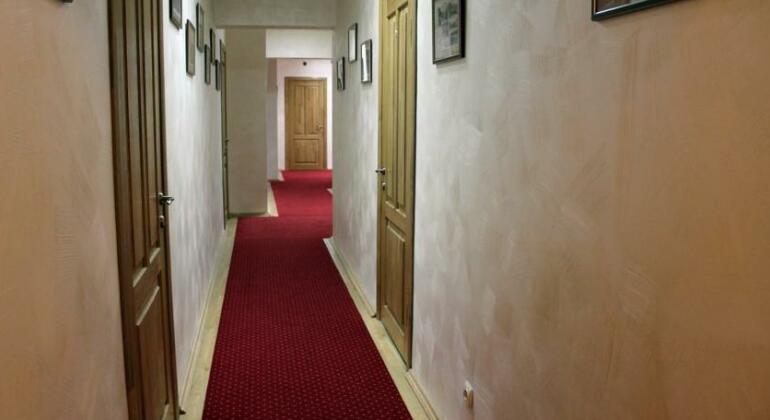 Vivcharik Hotel - Photo3