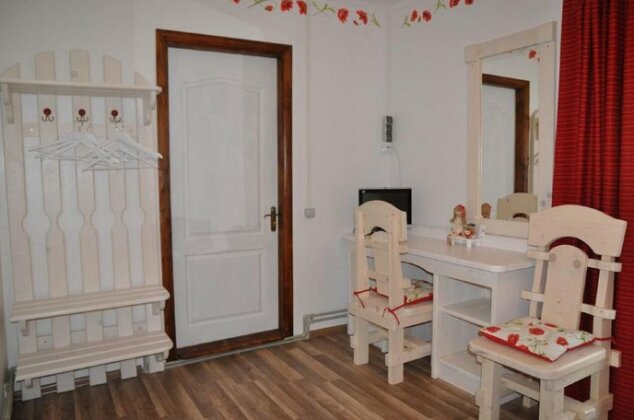 Pogar Inn - Photo2
