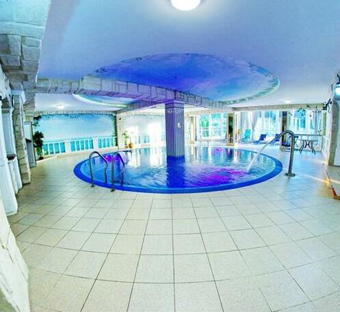 Hotel Mirage Sudova Vyshnya - Photo4