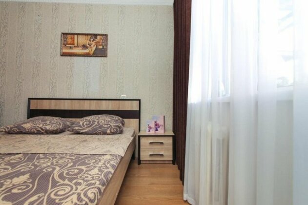 Apartments Faraon Centr on Zasumskaya - Photo4