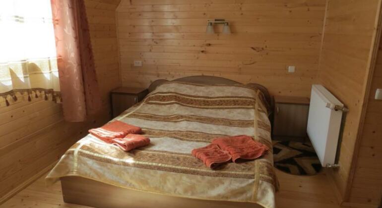 Bilyy Kamin Guest House - Photo4