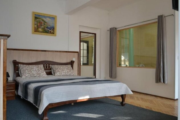 ART ApartmenT Ternopil - Photo2