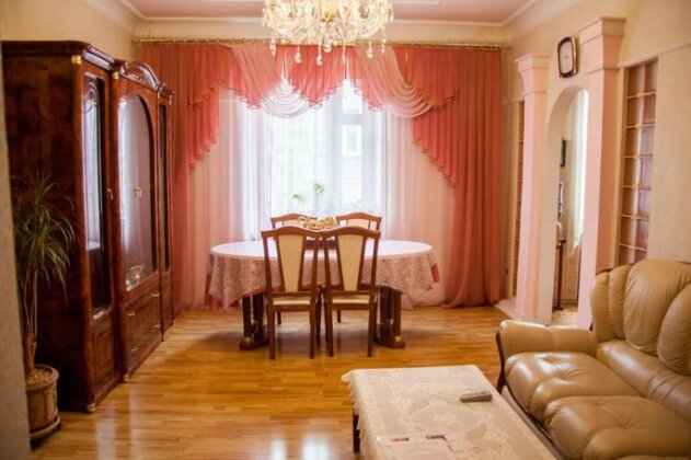 Executive suite in the centre - Photo2