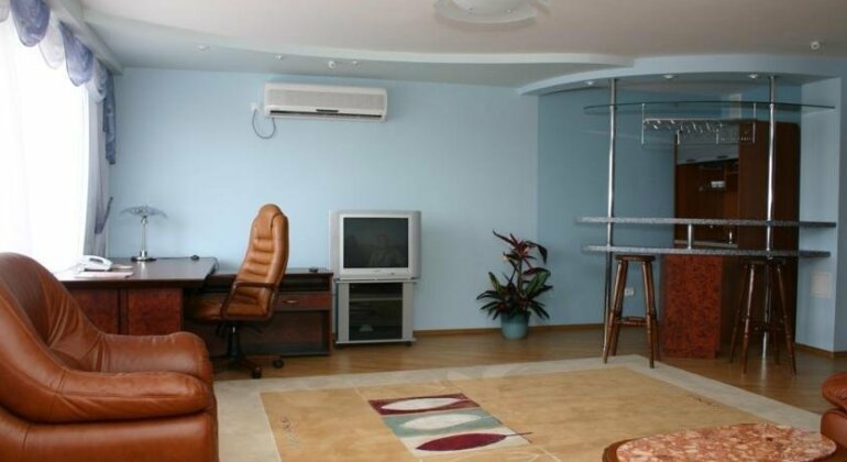 Hotel Halychyna - Photo4