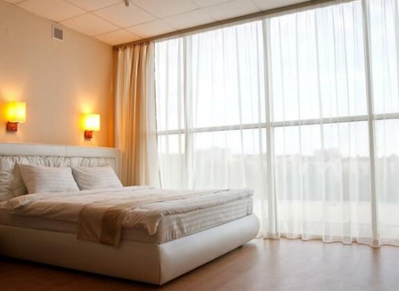 Pallada Hotel Ternopil - Photo4