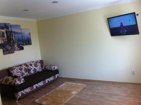 Apartment on Ivasyuka - Photo3