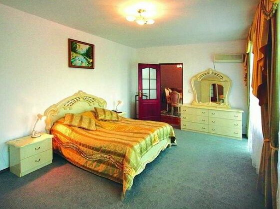 Beskyd Hotel Truskavets - Photo3