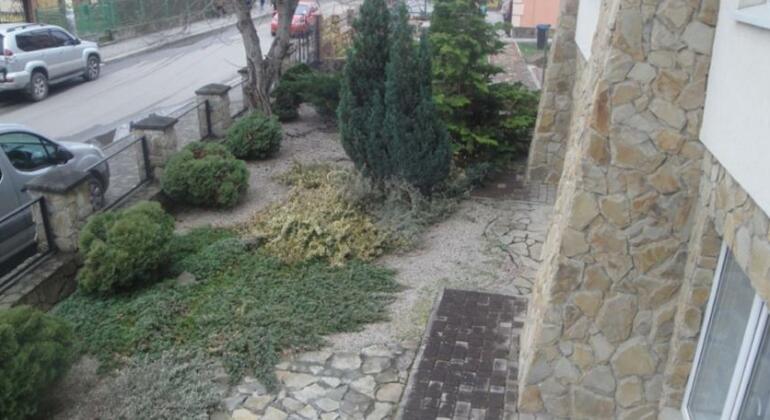 De Lisandru - Photo4