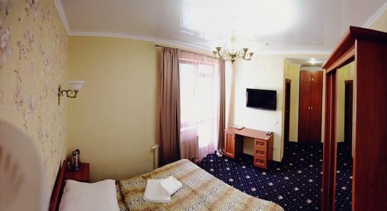 Hotel Afrodita Truskavets - Photo4
