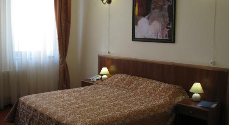 Hotel Helli - Photo3
