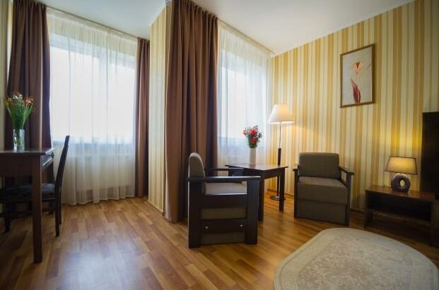 Lisova Pisnia Resort Hotel - Photo3