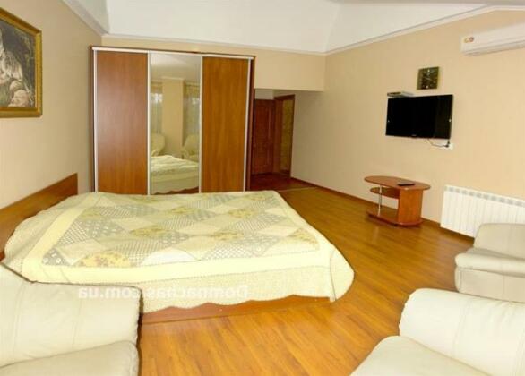 V Truskavtse Apartments - Photo4