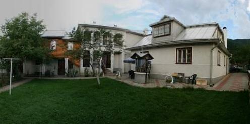 Guest House Perlyna - Photo2