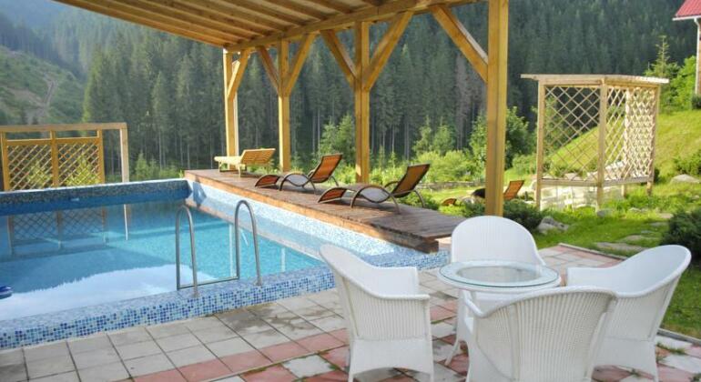 Resort Uyedineniye - Photo3
