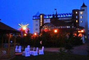 Vyshegrad Castle Hotel - Photo2