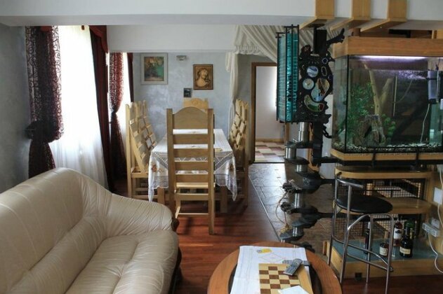 Kolinval Guest House - Photo4