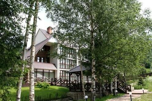 Yaremche Club Hotel - Photo3