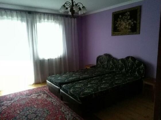  Photo 2