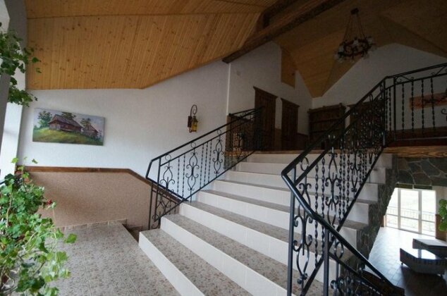 Dacha Yasinya - Photo2