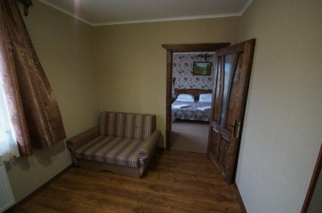 Dacha Yasinya - Photo5