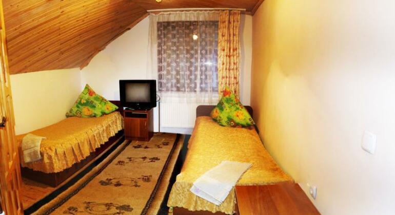 Kuvik Guest House - Photo3