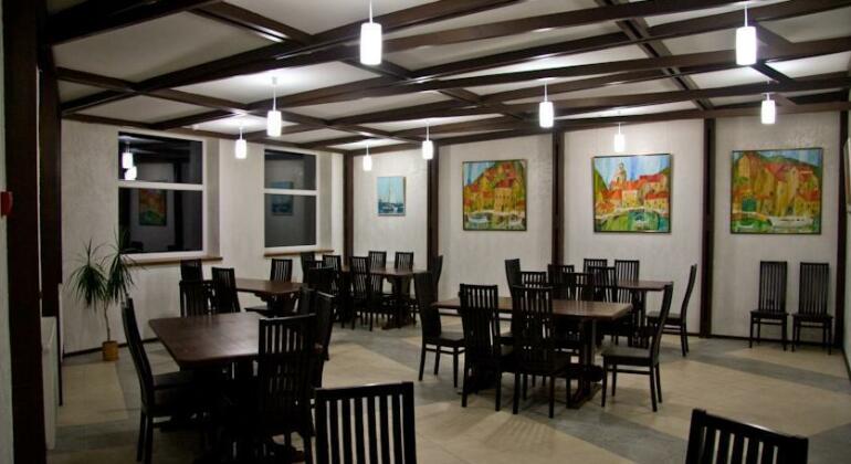 Pik Hotel Yasinya - Photo4