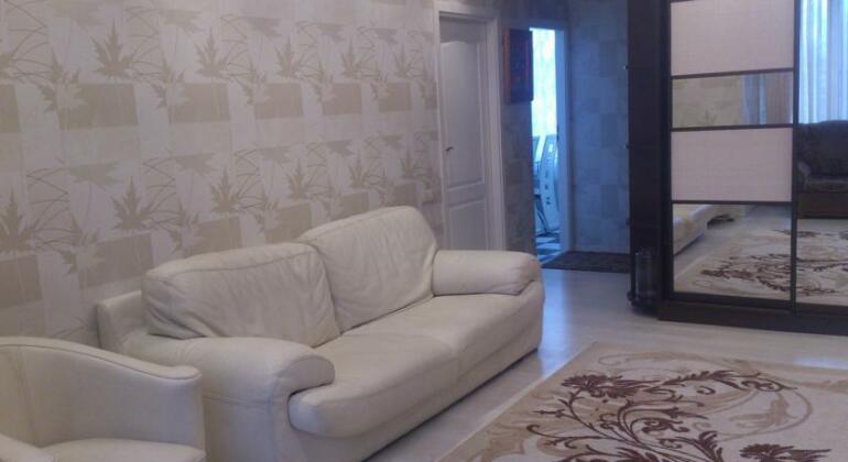 Apartments on Metallurgov Avenue - Photo3