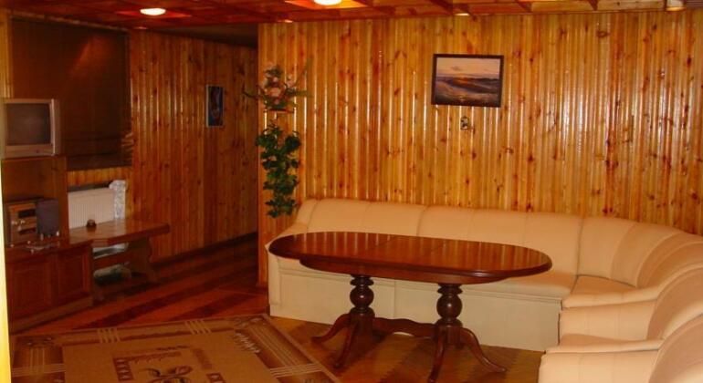 Dion Hotel - Photo3