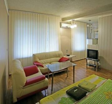 One Bedroom Standart Near Festyvalna Square Apartments