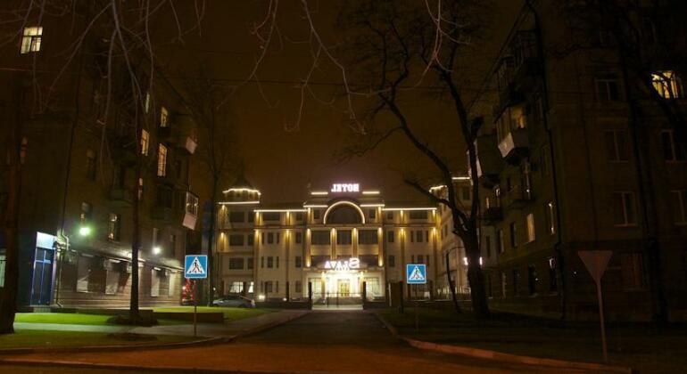 Slava Hotel