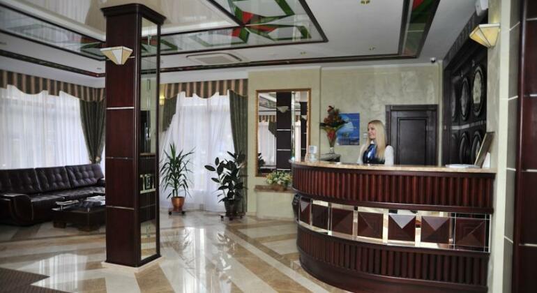 Slava Hotel - Photo3