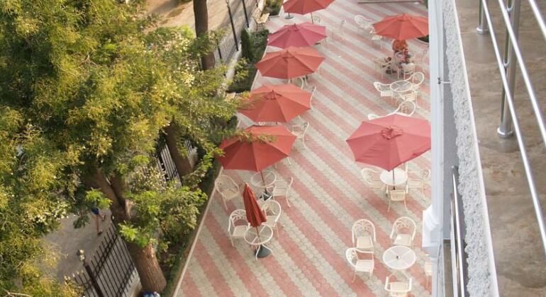 Anna Mariya Hotel - Photo2
