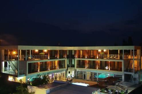 Bless Resort - Photo2