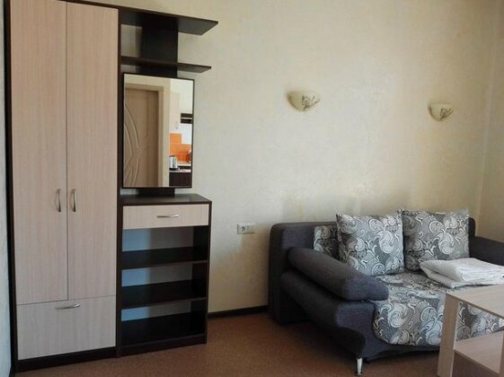 More1599 - Photo2