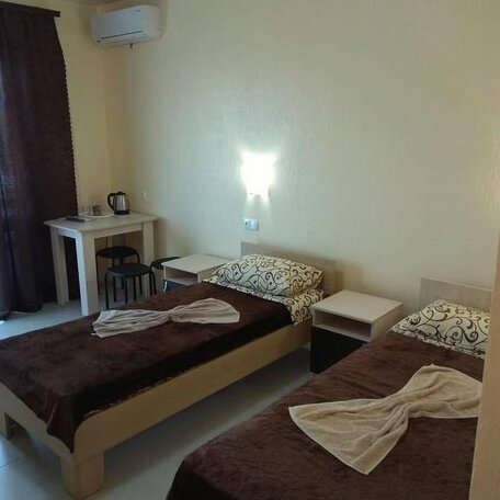Villa Fortuna + Market - Photo5