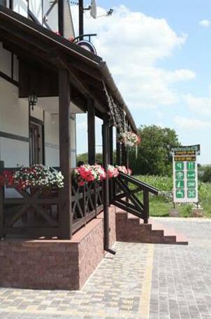 Cafe Chalet Edelweiss Holiday Home - Photo3