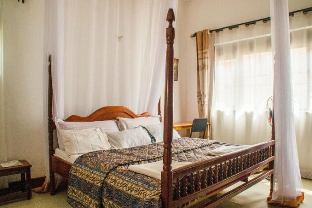 Heritage Park Hotel - Photo4
