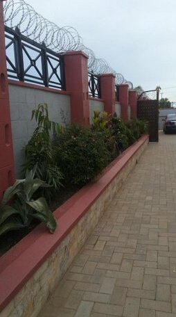 Tripplex Hotel - Photo3