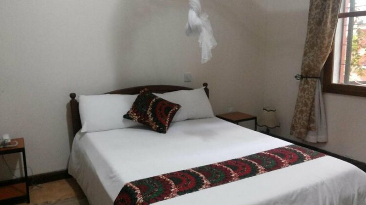 White Castle Hotel Arua - Photo3
