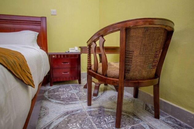 Tuzza Hotel - Photo3