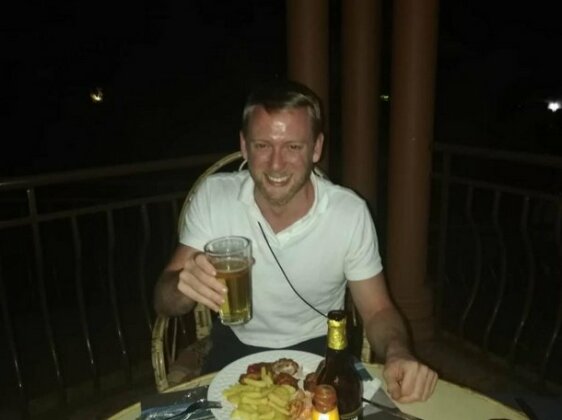 Airport Side Hotel Entebbe - Photo5