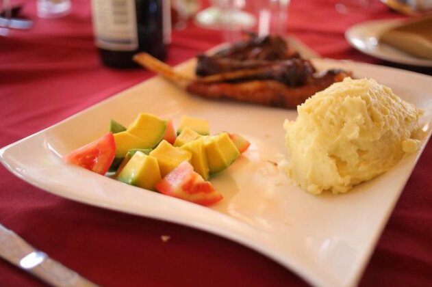Entebbe Palm Hotel - Photo5