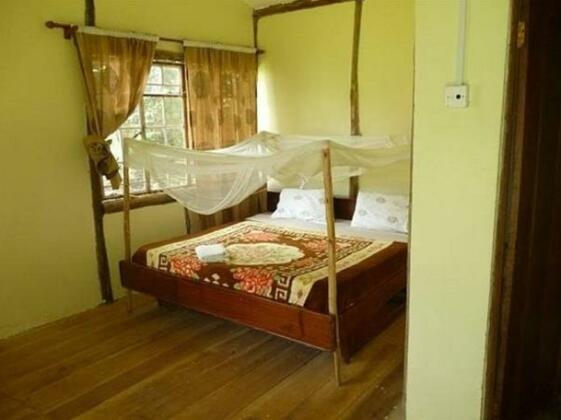 Green Valley Guesthouse & Backpackers - Photo5