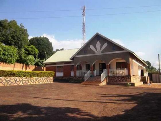 Highway Motel Entebbe
