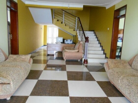 Hotel Royal Nest Entebbe - Photo2